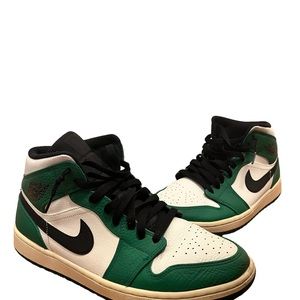 Forrest green 1s